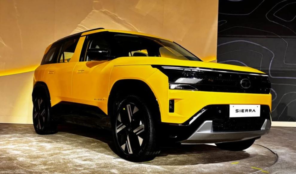 Tata Sierra Advance bookings Cross 70,000 mark, Delivery Starts from This Date in January 2026